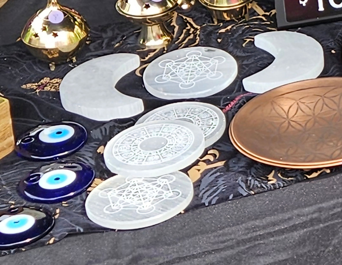 Selenite Charging Plate - Zodiac